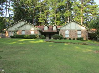 6712 11th Ave, Meridian, MS 39305
