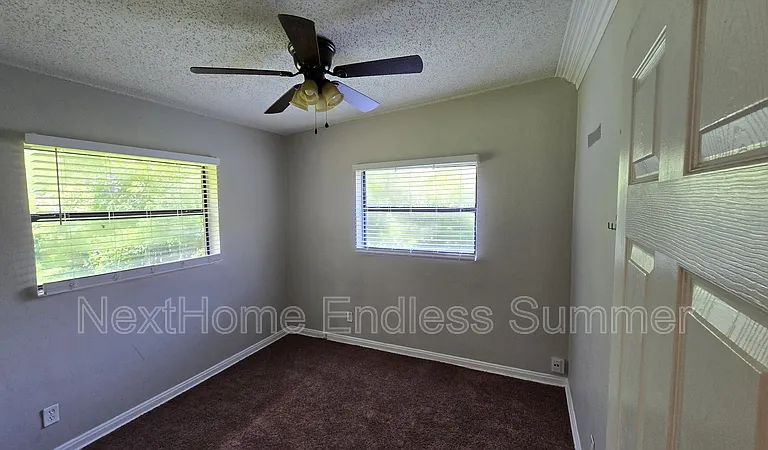 2917 Parr Ct W — Photo 6