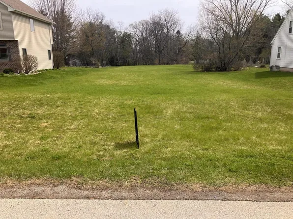 8498 N 68 STREET N N, Brown Deer, WI 53223