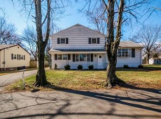 29 Pierson Ave, Edison, NJ 08837