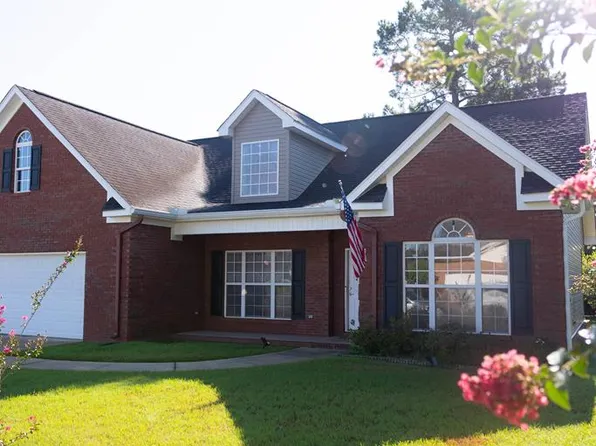 104 Ontario Dr, Dothan, AL 36301