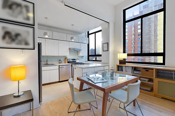 Sold by Cooper & Cooper Real Estate | media 2