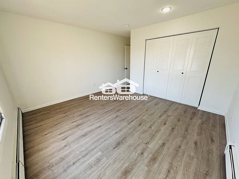 7330 York Ave S #101 — Photo 15