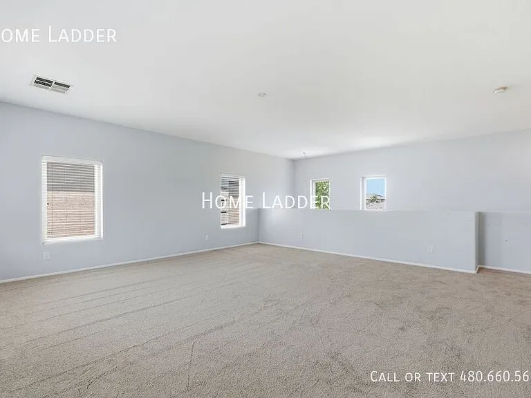 18428 N Jameson Dr — Photo 9