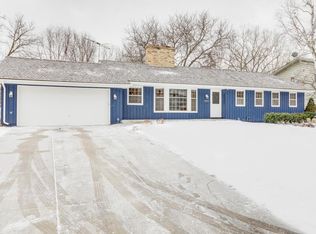 5909 Amy Dr, Edina, MN 55436