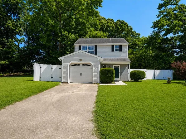 1805 Riddle Ave, Virginia Beach, VA 23454