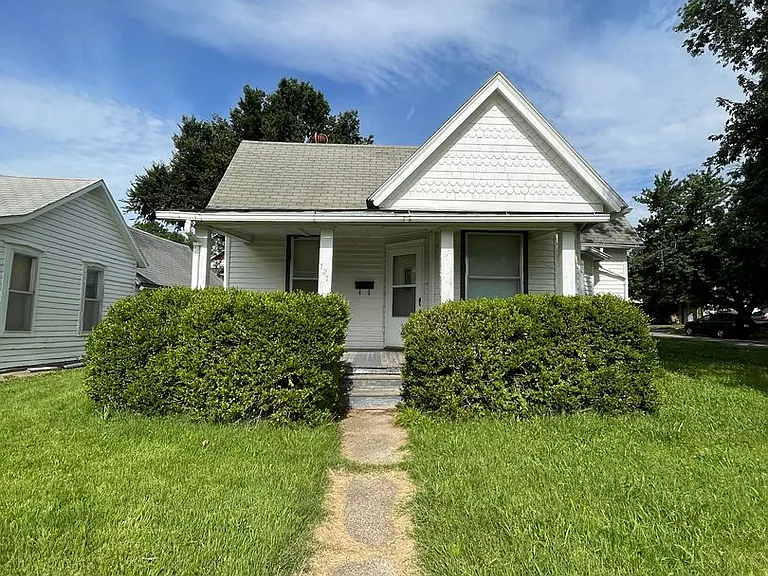 727 Congress St — Photo 3
