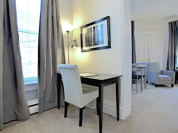 4th image of 423 S Highland Ave #S5