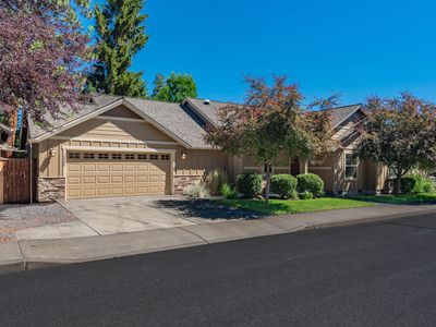 1202 SW McClellan Ln, Bend, OR, 97702