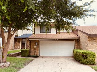 1815 Highbrook Ct, Garland, TX 75044