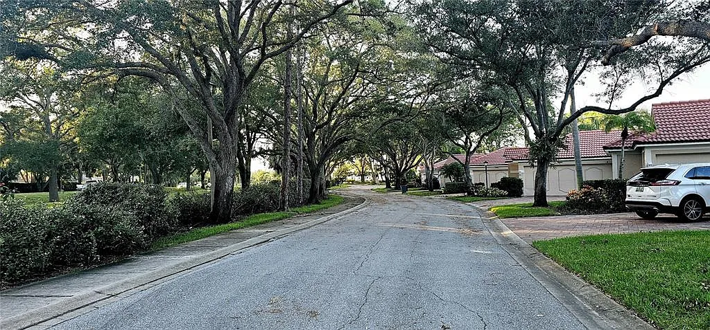 3 bed, 2.0 bath, 1847 sqft, $5,500 — Photo 2