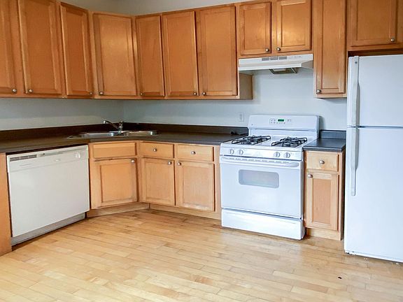 2nd image of 853 W Lill Ave APT O