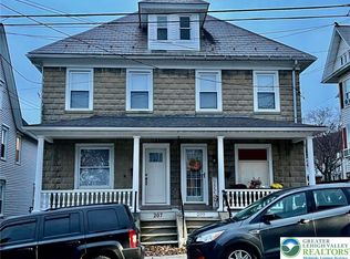 207 N Schanck Ave, Pen Argyl, PA 18072