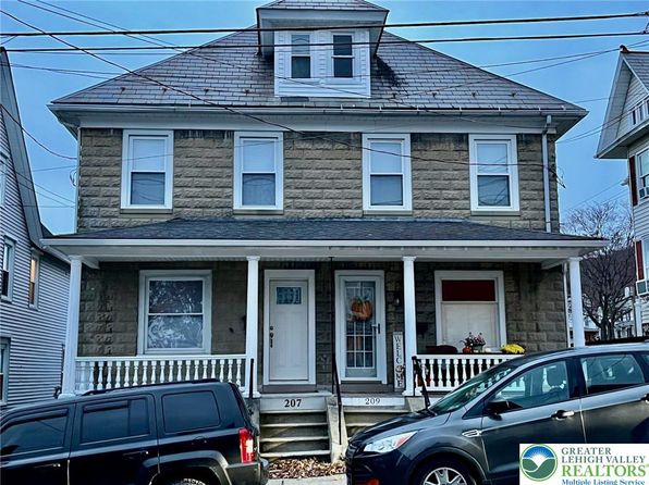 207 N Schanck Ave