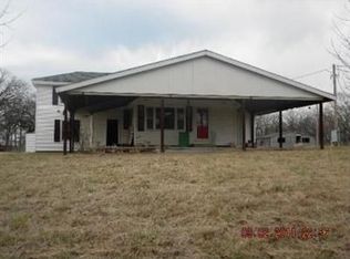 1076 45th Rd, Yates Center, KS 66783