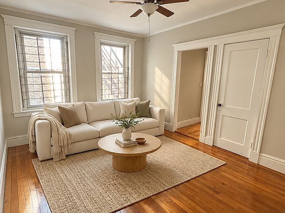 5th image of 120 Brainerd Rd APT 4