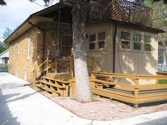 3rd image of 153 Crocker Blvd