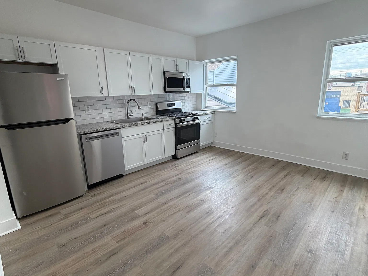 2 bed, $2,000 — Photo 4