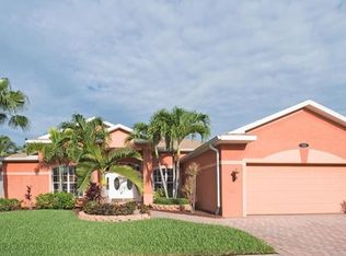 313 Spider Lily Ln, Naples, FL 34119