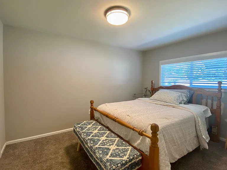 4480 S 172nd St — Photo 7