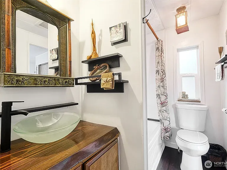 1555 Panorama Dr — Photo 12