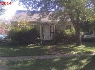 922 Durant St, Lansing, MI 48915