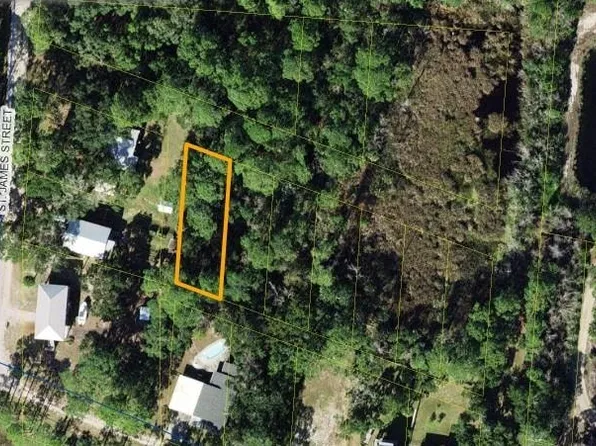 20 Saint James St, Panacea, FL 32346