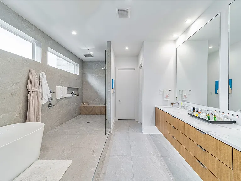 9753 Mixon Dr — Photo 19