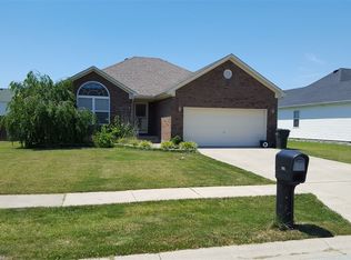 305 Madison Rae Blvd, Shepherdsville, KY 40165