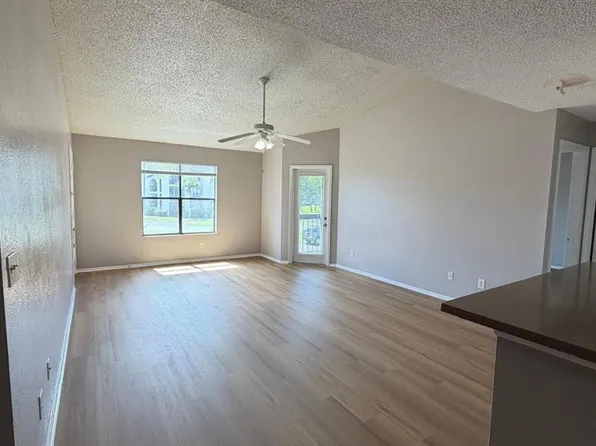 2260 Cascades Blvd Unit 203, Kissimmee, FL 34741