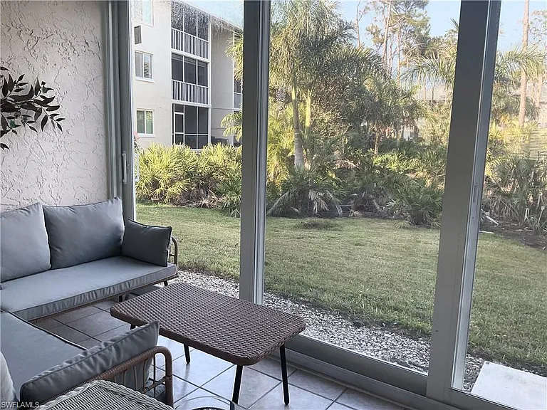 3062 Sandpiper Bay Cir #K102 — Photo 22