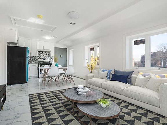 5th image of 14605 Cherry Ave #2