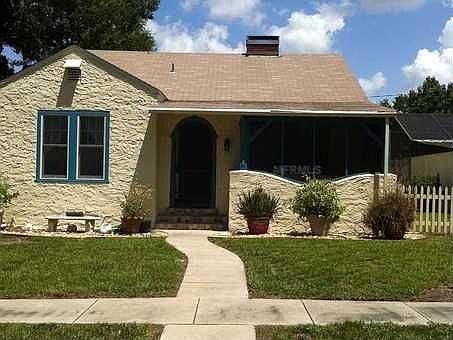 1st image of 835 Highland Ct