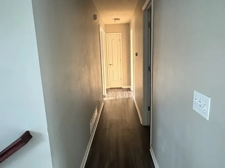 16860 Saratoga Cir — Photo 9