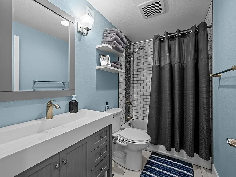 15411 Village Cir — Photo 41