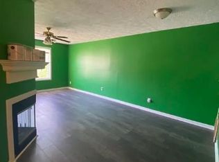 1001 Brookhollow Dr APT 5, Fayetteville, NC 28314