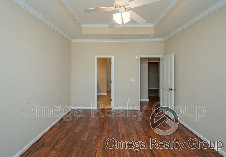 1325 Meadow Glen Rd — Photo 33