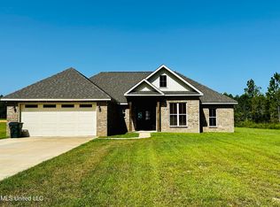 21057 Snow Rd, Moss Point, MS 39562