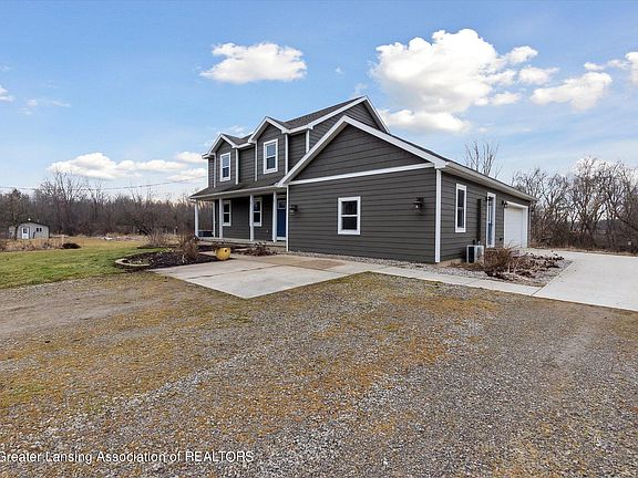 3rd image of 9587 W Eaton Hwy