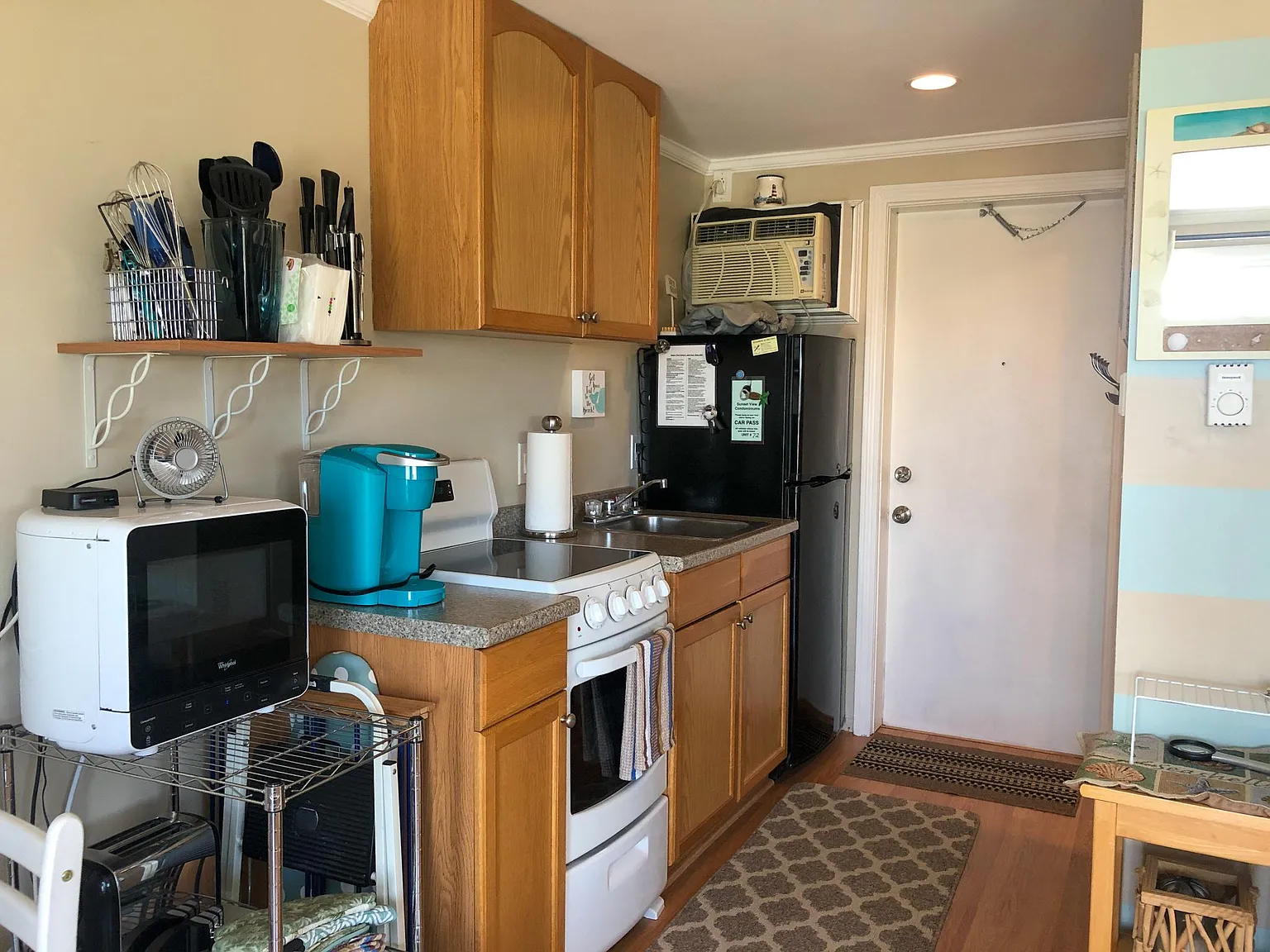 34 Brown Ave — Photo 1