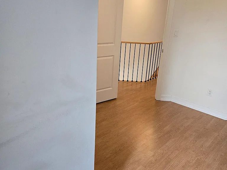 168 Brockley Dr — Photo 21