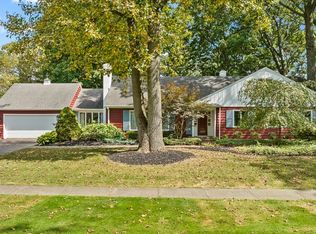2520 Belleflower Dr, Alliance, OH 44601