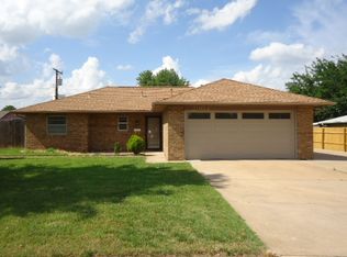 2904 Ames Ave, Ponca City, OK 74604