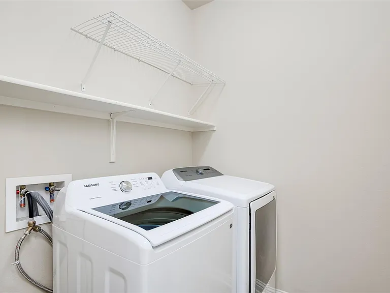 4211 Oldenburg Ln — Photo 27