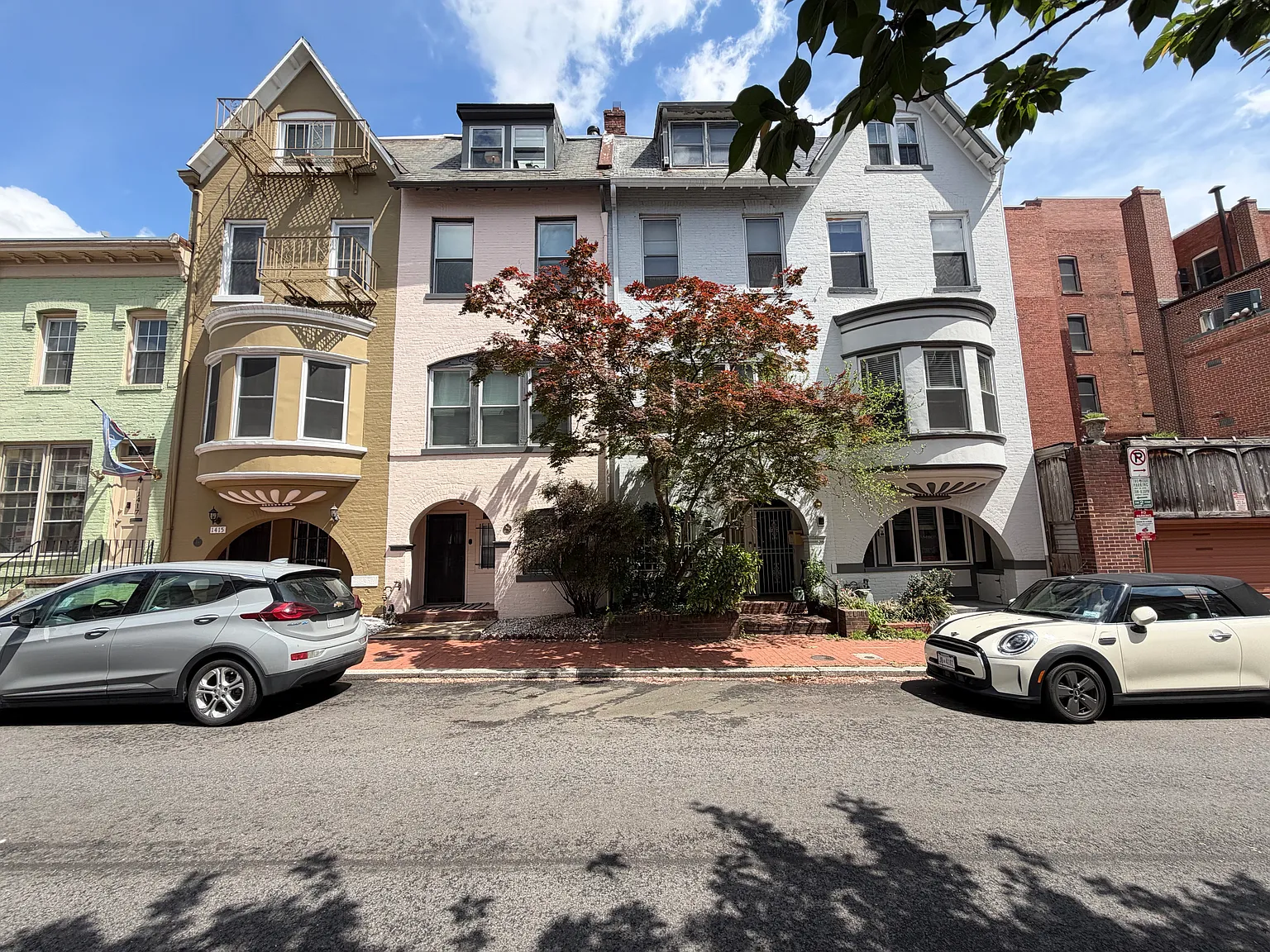 1 bed, 700 sqft, $3,150 — Photo 2