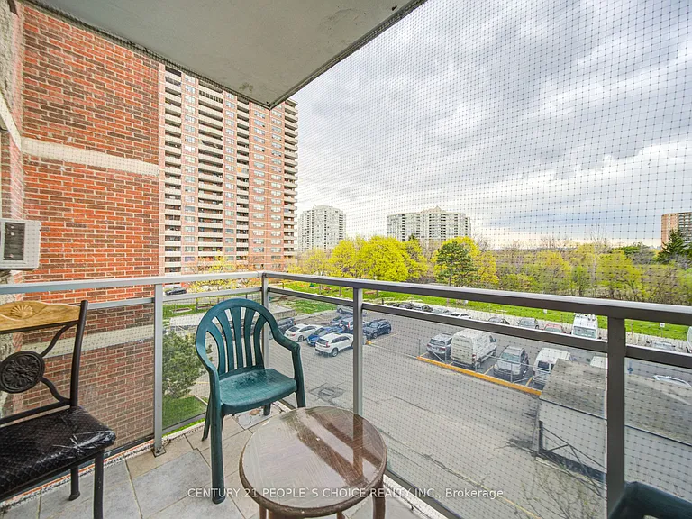 2645 Kipling Ave #411 — Photo 34