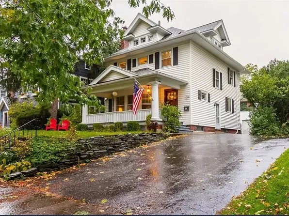 130 Castlebar Rd, Rochester, NY 14610