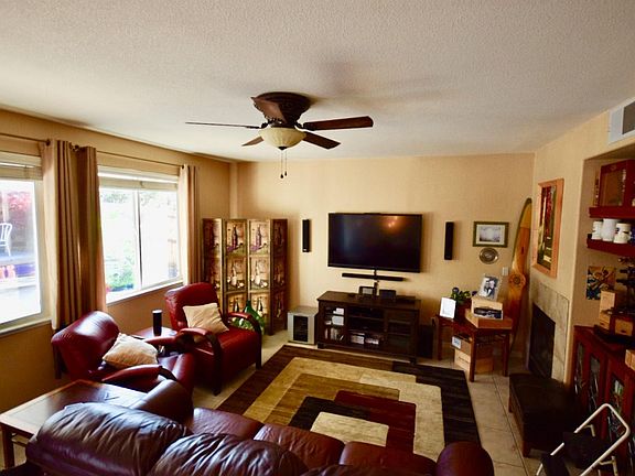 Comfortable living room