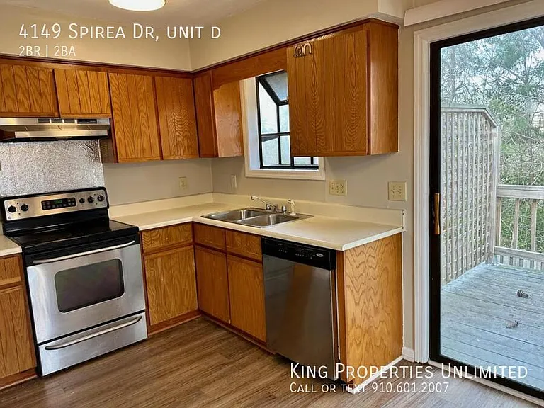 4149 Spirea Dr #D — Photo 7