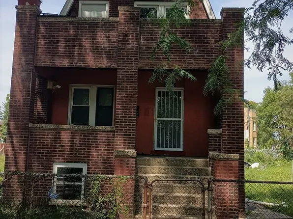 3906 W Huron St, Chicago, IL 60624